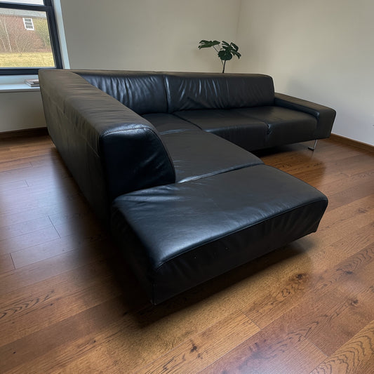 Ecksofa aus echtem Leder in Schwarz Art.-Nr. 017