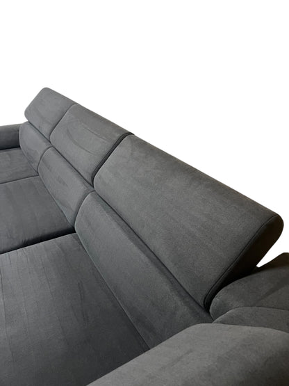 Grosses Ecksofa mit elektrisch verstellbarer Sitzfläche. Art.-Nr. 576