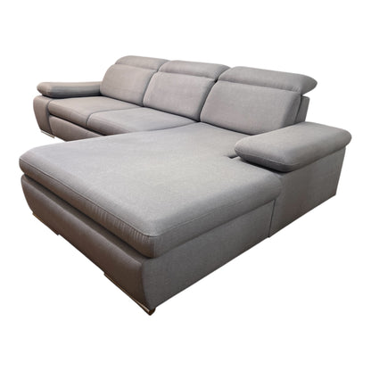 Das Sofa verfügt über Stauraum und eine Bettfunktion Art.-Nr. 527