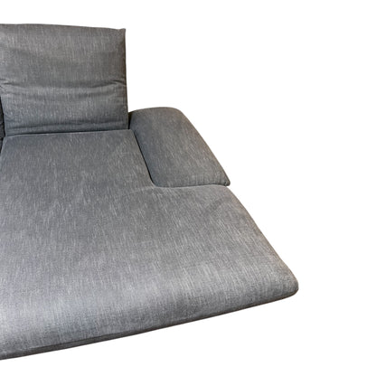 Designer-Ecksofa von Dieter Knoll mit passendem Hocker Art.-Nr. 535