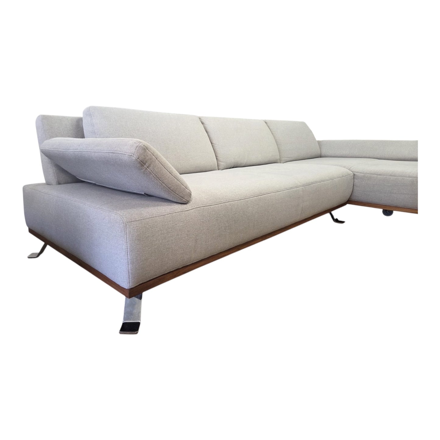 Ecksofa mit Holzdetails von Pfister Art.-Nr. 040