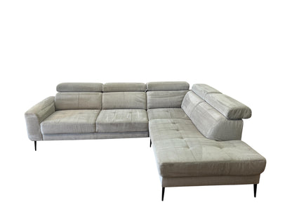 Ecksofa mit verstellbarer Kopfstütze & Stauraum Art.-Nr. 590
