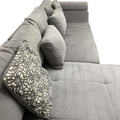 Ecksofa mit verstellbaren Armlehnen. Art.-Nr. 550