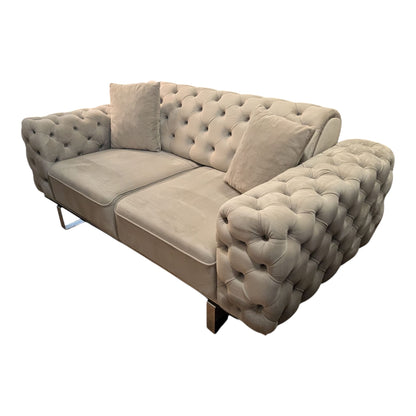 Sofa in Beige (Chesterfield-Design) aus Samt Art.-Nr. 446