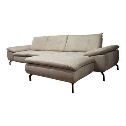 Hochwertiges Ecksofa in Beige von Dieter Knoll. Art.-Nr. 041