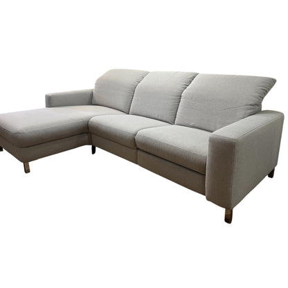 Ecksofa von Pfister mit elektrischer ausziehbarer Funktion. Art.-Nr. 450