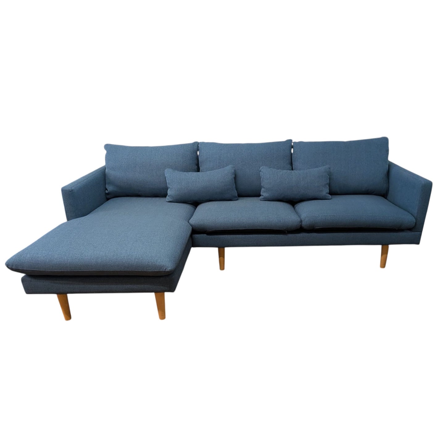 Ecksofa in Petrol mit Holzbeinen Art.-Nr. 448