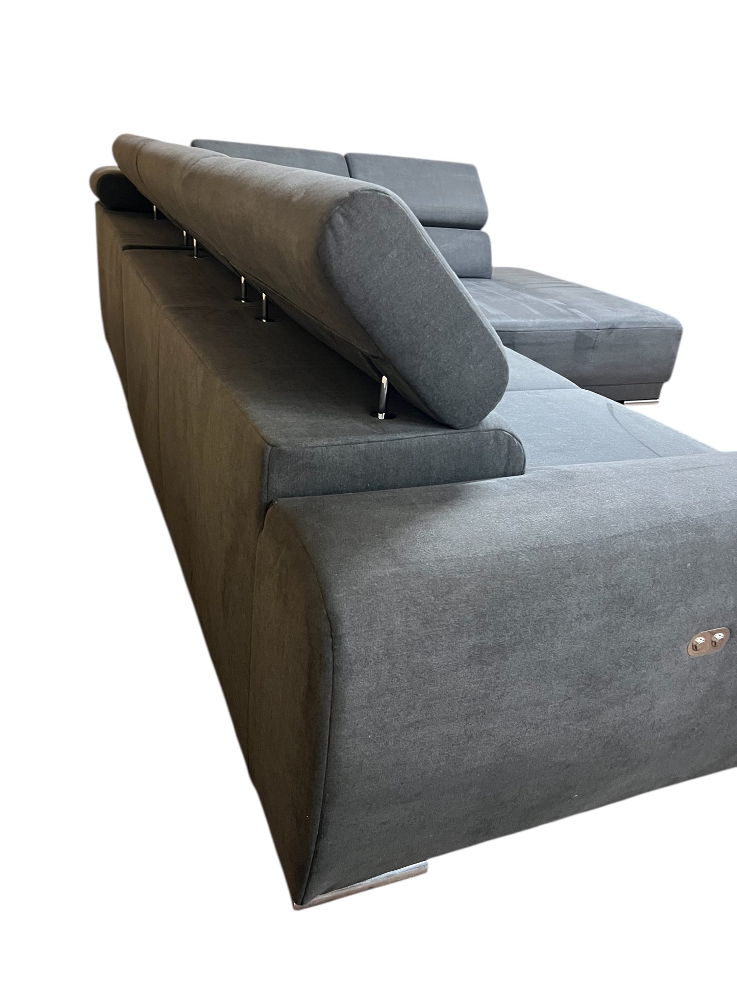 Grosses Ecksofa mit elektrisch verstellbarer Sitzfläche. Art.-Nr. 576
