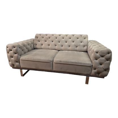 Sofa in Beige (Chesterfield-Design) aus Samt Art.-Nr. 446