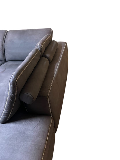 Hochwertiges Ecksofa aus Alcantara mit verstellbaren Kopfstützen Art.-Nr. 586