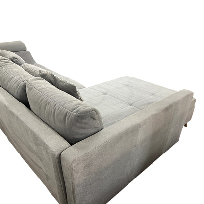 Ecksofa mit verstellbaren Armlehnen. Art.-Nr. 550