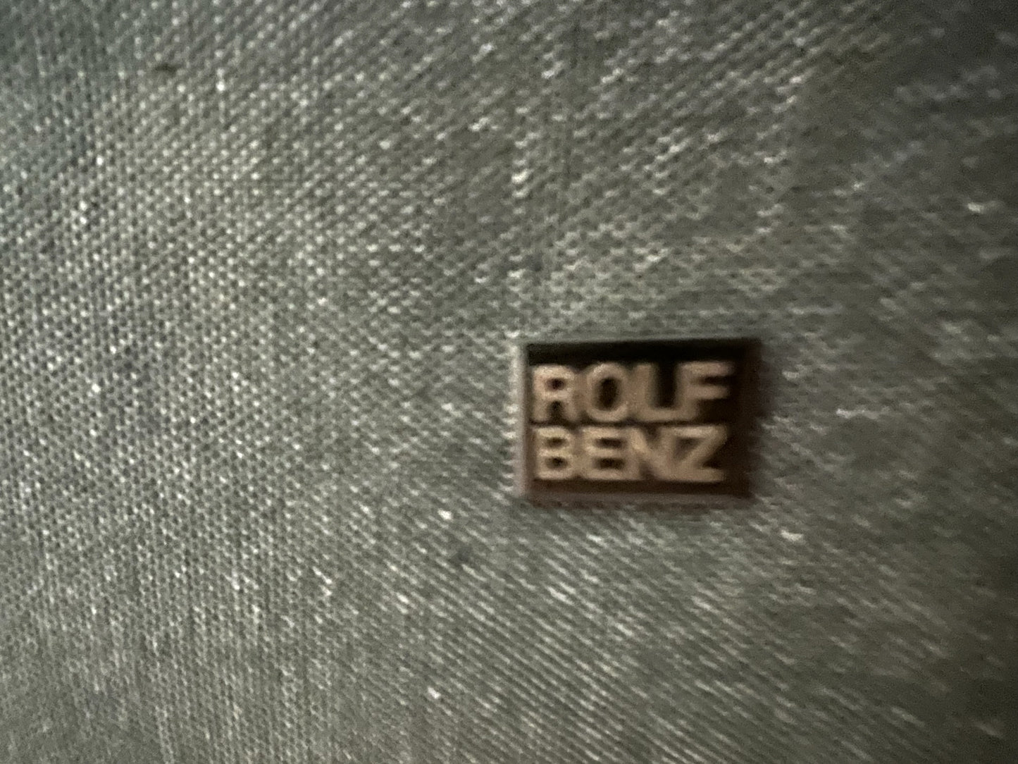 Hochwertiges Ecksofa von Rolf Benz. Art.-Nr. 012