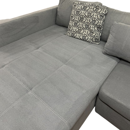 Ecksofa mit verstellbaren Armlehnen. Art.-Nr. 550