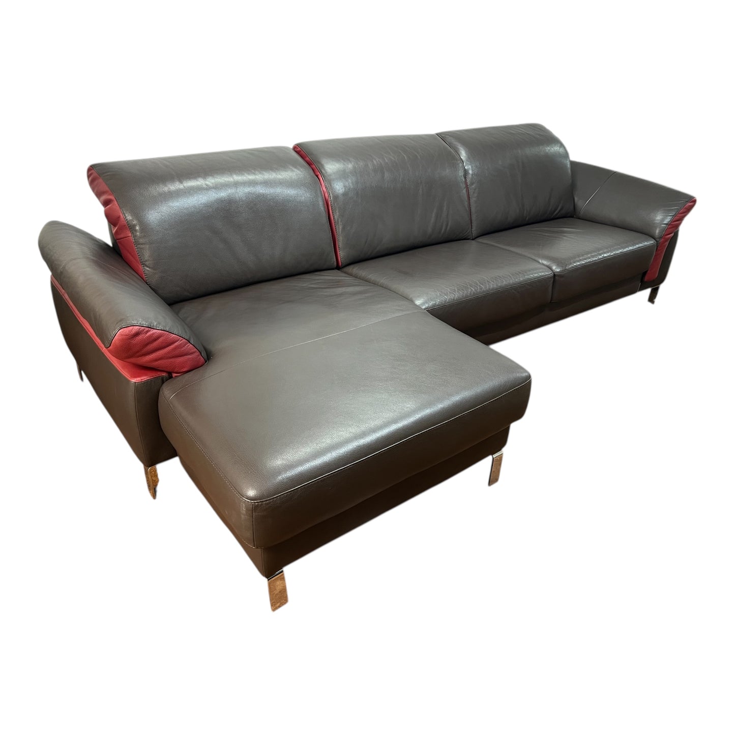 Echtleder-Ecksofa in Braun mit roten Details der Marke Bon Domus Art.-Nr. 541