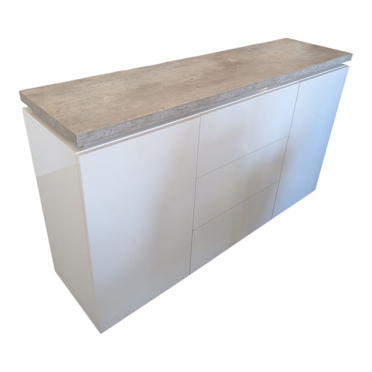 Weisses Sideboard mit Steinoptik-Platte Art.-Nr. 436