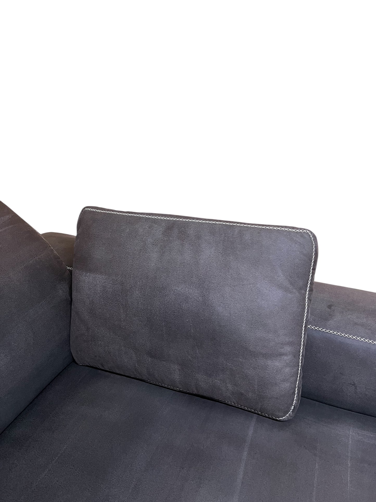 Hochwertiges Ecksofa aus Alcantara mit verstellbaren Kopfstützen Art.-Nr. 586