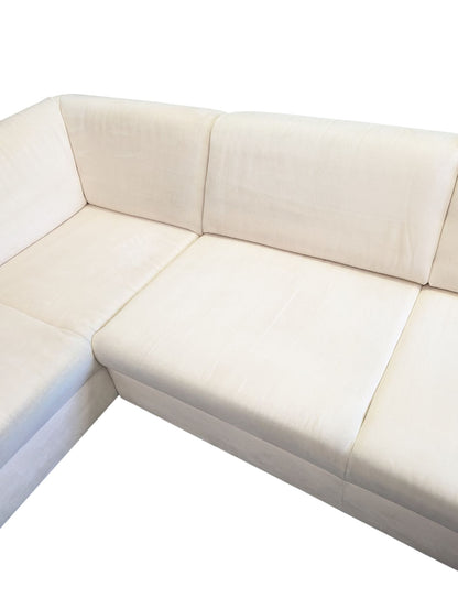 Ecksofa in Beige aus Samt mit verstellbarer Armlehne Art.-Nr.296