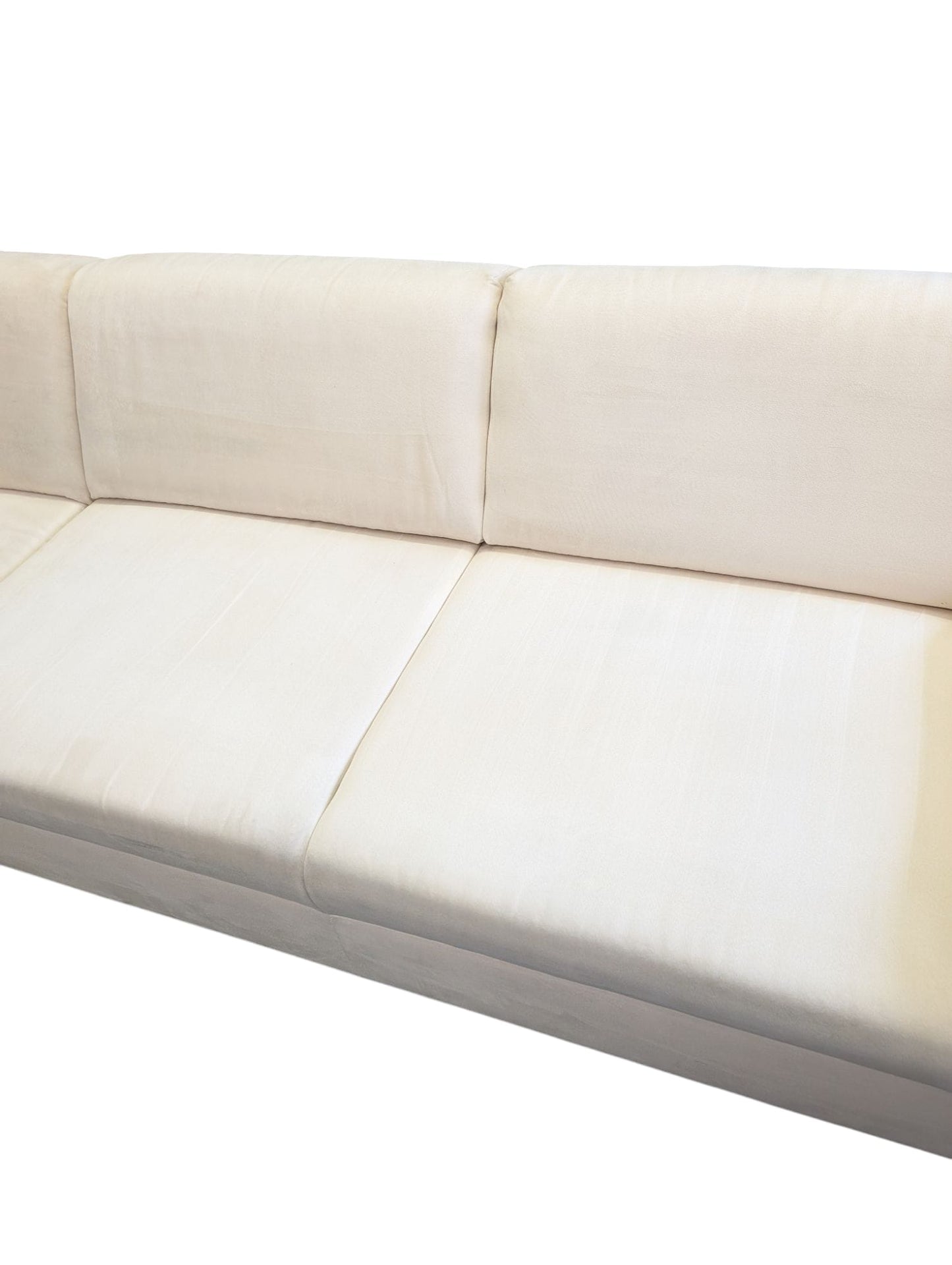 Ecksofa in Beige aus Samt mit verstellbarer Armlehne Art.-Nr.296