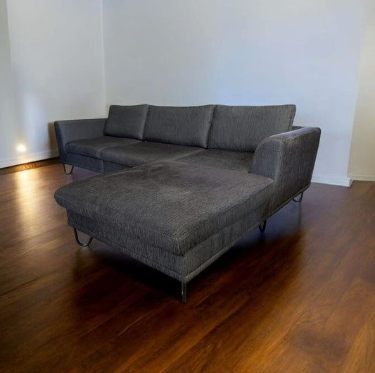 Dunkelgraues Ecksofa Art.-Nr.277