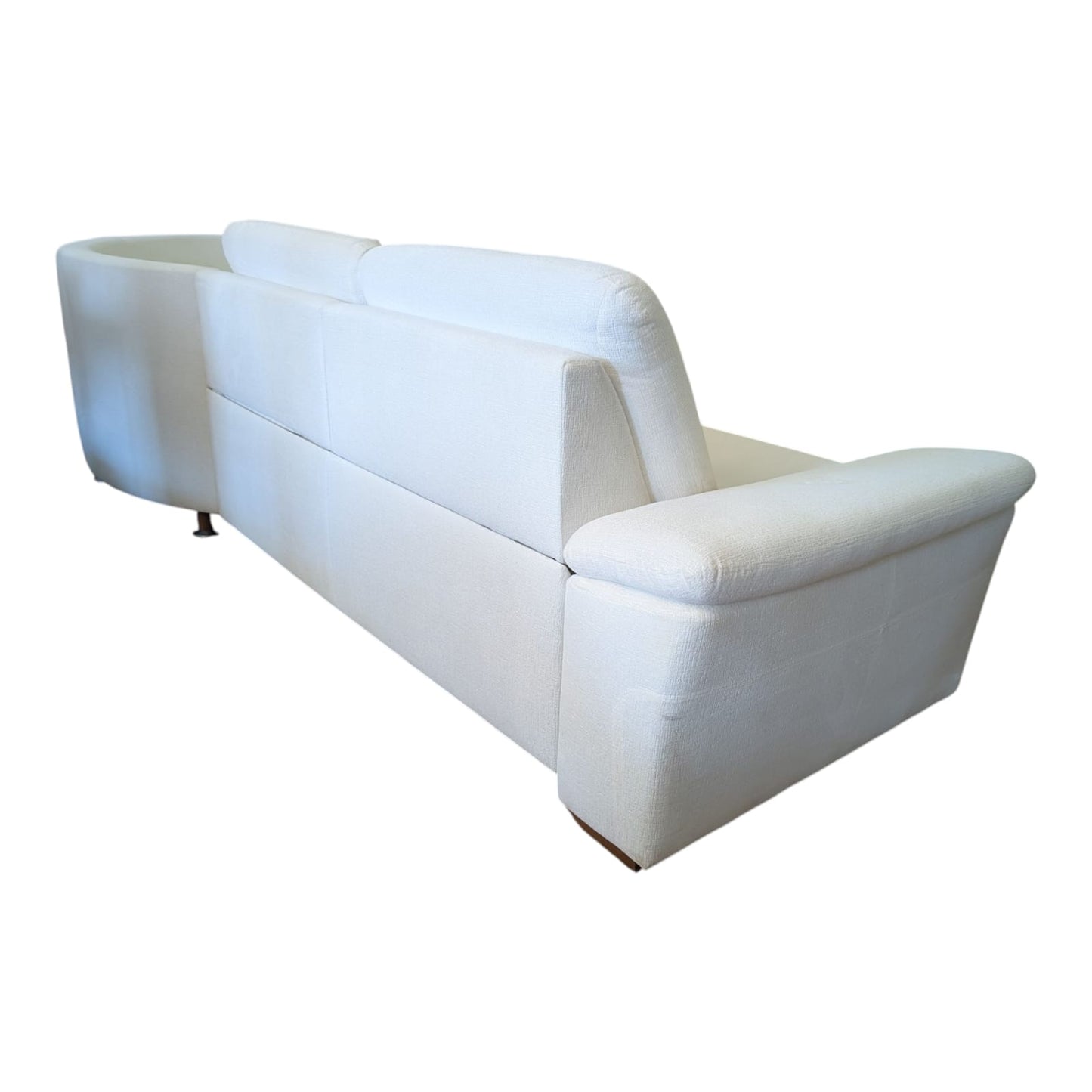 Weisses Ecksofa mit Holzbeinen Art.-Nr. 366