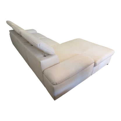 Ecksofa in Beige mit verstellbaren Kopfstützen Art.-Nr. 393