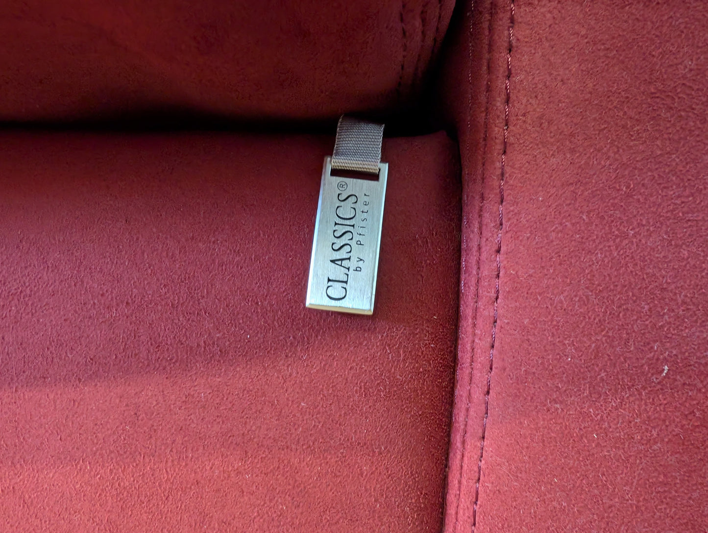 Ecksofa aus hochwertigem Alcantara von classics by Pfister Art.-Nr. 369