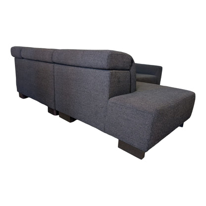 Hochwertiges Ecksofa in Dunkelbraun mit Holzbeinen. Art.-Nr. 391